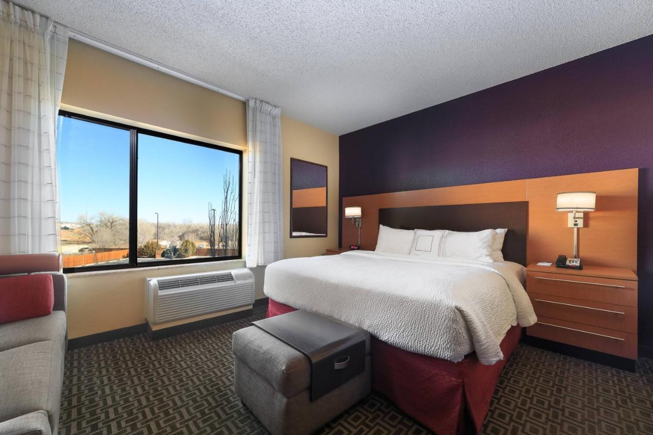 Towneplace Suites Farmington Extérieur photo