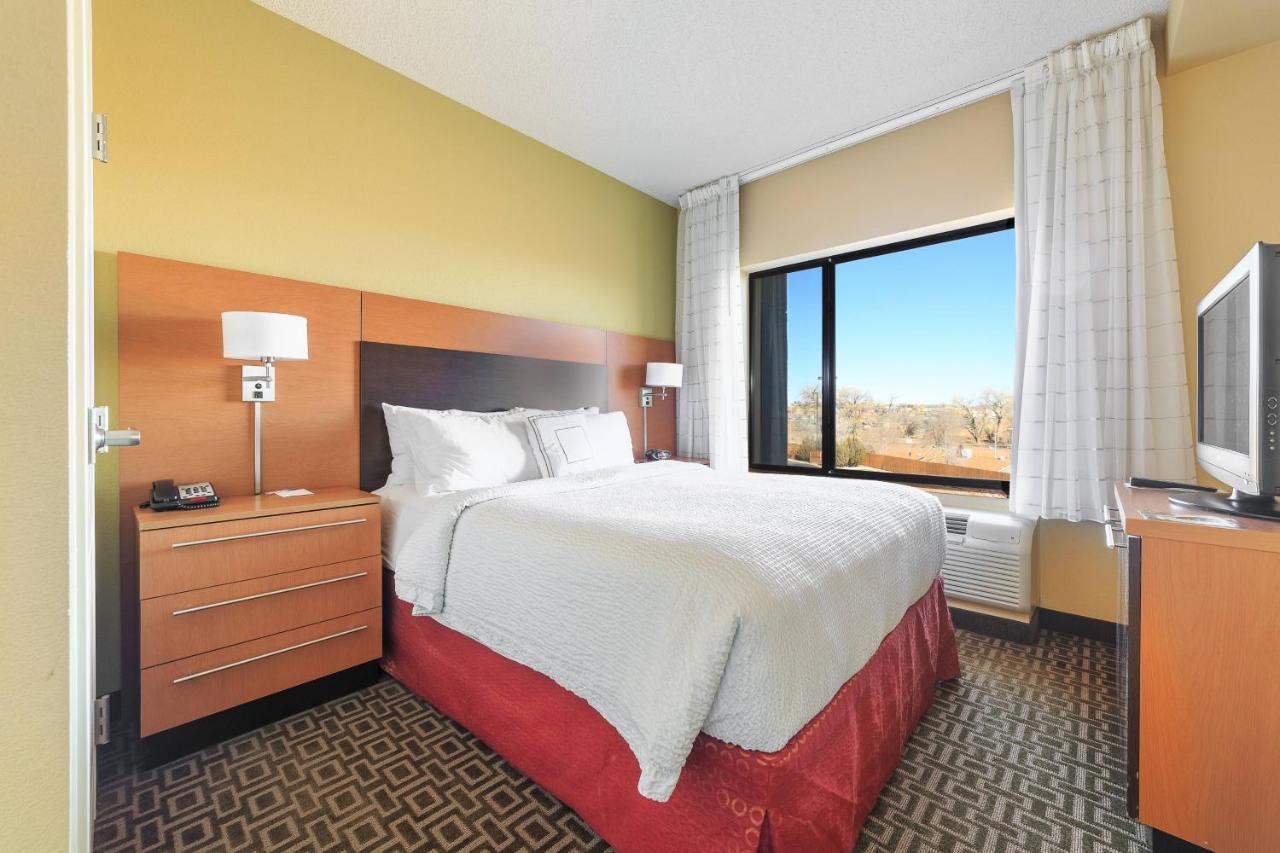 Towneplace Suites Farmington Extérieur photo